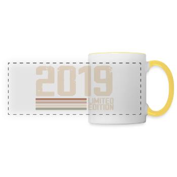 2019 Millésime 2019 Anniversaire 2019 Rétro 2019 - Mug panoramique contrasté et blanc - blanc/jaune - Devant