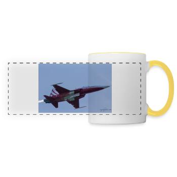 Kampfjet der Patrouille Suisse - Panoramatasse - Weiß/Gelb - Vorne