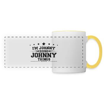 Je suis Johnny en train de faire des choses Johnny - Mug panoramique contrasté et blanc - blanc/jaune - Devant
