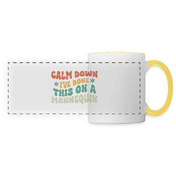 Calmez-vous, j’ai fait ça sur un mannequin ambulancier - Mug panoramique contrasté et blanc - blanc/jaune - Devant