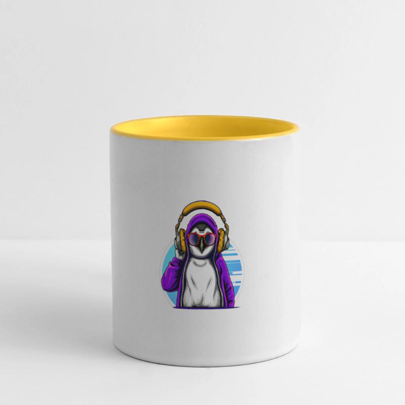Cooler Pinguin mit Pullover Panoramatasse