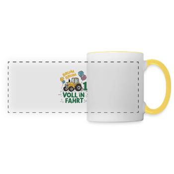 Cooler Traktor 1. Geburtstag: Bestseller Geschenk! - Panoramatasse - Weiß/Gelb - Vorne