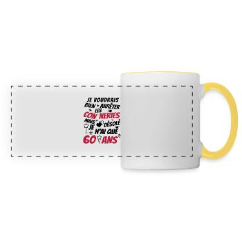 j'ai 60 ans / conneries 60 ans / anniversaire 60 - Mug panoramique contrasté et blanc - blanc/jaune - Devant