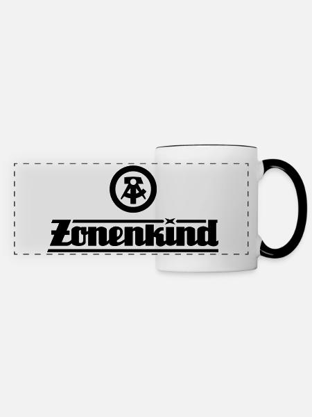 Zonenkind mit DDR Logo - Panoramatasse - Weiß/Schwarz