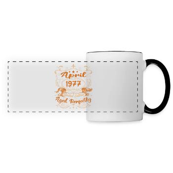 Geburtstag Vintage Geschenkidee April 1977 - Panoramatasse - Weiß/Schwarz - Vorne