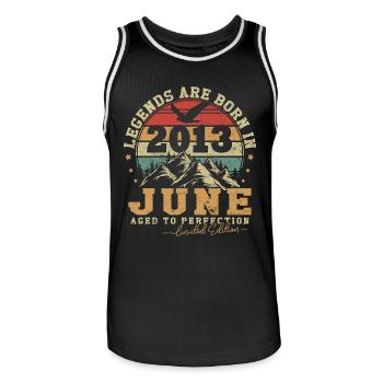 Vintage Juin 2013 Anniversaire Nées en Juin 2013 - Maillot de basket Homme - noir/blanc - Devant - AI Model Male 185 dark (185cm)