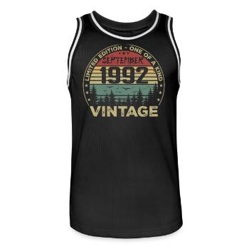 Septembre 1992 Vintage Cadeau D'anniversaire 1992 - Maillot de basket Homme - noir/blanc - Devant - AI Model Male 185 dark (185cm)