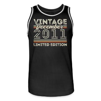 Vintage Décembre 2011 - 14e Anniversaire Décember - Maillot de basket Homme - noir/blanc - Devant - AI Model Male 185 dark (185cm)