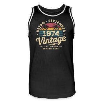 Vintage Septembre 1974 Édition Limitée Septembre - Maillot de basket Homme - noir/blanc - Devant - AI Model Male 185 dark (185cm)