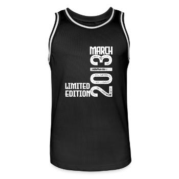 März 2013 Geburtstagsgeschenk. März 2013. März - Männer Basketball-Trikot - Schwarz/Weiß - Vorne - AI Model Male 185 dark (185cm)