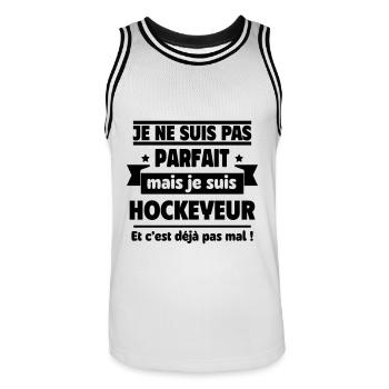 Pas parfait, mais hockeyeur,hockey - Maillot de basket Homme - blanc/noir - Devant - AI Model Male 185 dark (185cm)