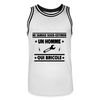 Ne sous-estimez jamais un homme qui bricole - Maillot de basket Homme - blanc/noir - Devant - AI Model Male 185 dark (185cm)