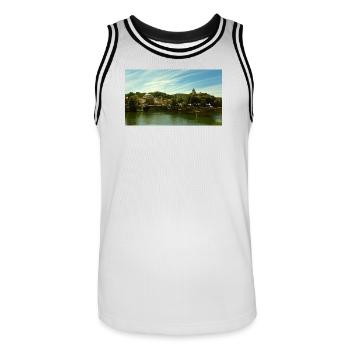 Panorama de la ville au bord de la rivière et du pont - Maillot de basket Homme - blanc/noir - Devant - AI Model Male 185 dark (185cm)