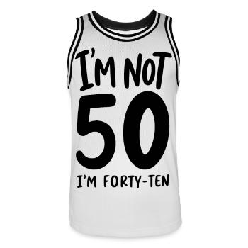 50e anniversaire - Je n’ai pas 50 ans, j’en ai quarante-dix - Maillot de basket Homme - blanc/noir - Devant - AI Model Male 185 dark (185cm)