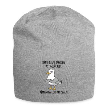 Fast gelächelt – Grummelige Möwe für Morgenmuffel - Jersey-Beanie - Grau meliert - Vorne