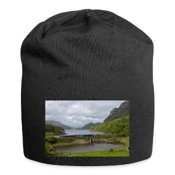 ScotRail train passing Scottish Loch - Jersey Beanie - black - Front