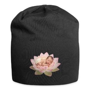 Baby mit Windel schläft auf geöffneter Lotusblüte - Jersey-Beanie - Schwarz - Vorne