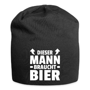 Dieser Mann braucht Bier Trinker Saufen Sprüche - Jersey-Beanie - Schwarz - Vorne