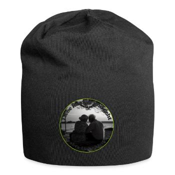 Liebe gehört zu einer erfüllten Beziehung - Jersey-Beanie - Schwarz - Vorne