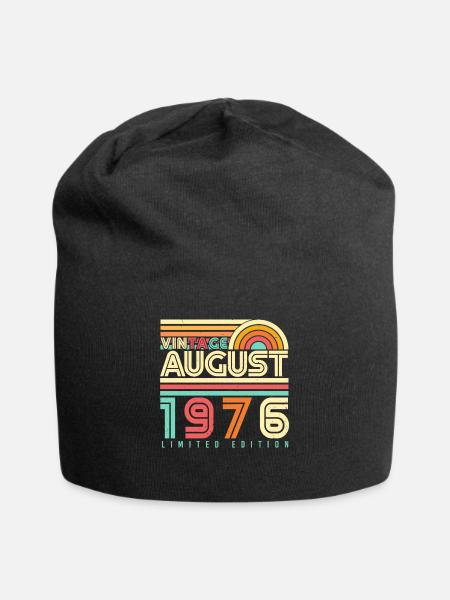 1976 Im August Geschenkidee - Jersey-Beanie - Schwarz