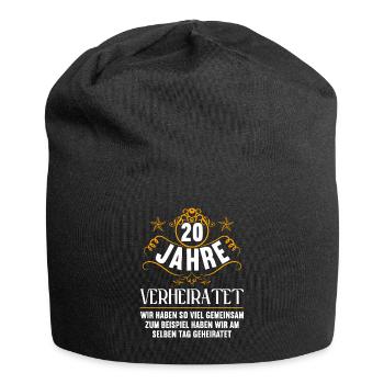 Wir haben viel gemeinsam 20.Hochzeitstag - Jersey-Beanie - Schwarz - Vorne