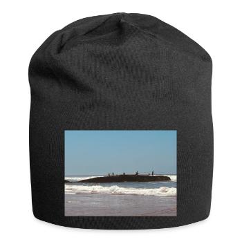 Fishermen on a rocky island - Jersey Beanie - black - Front