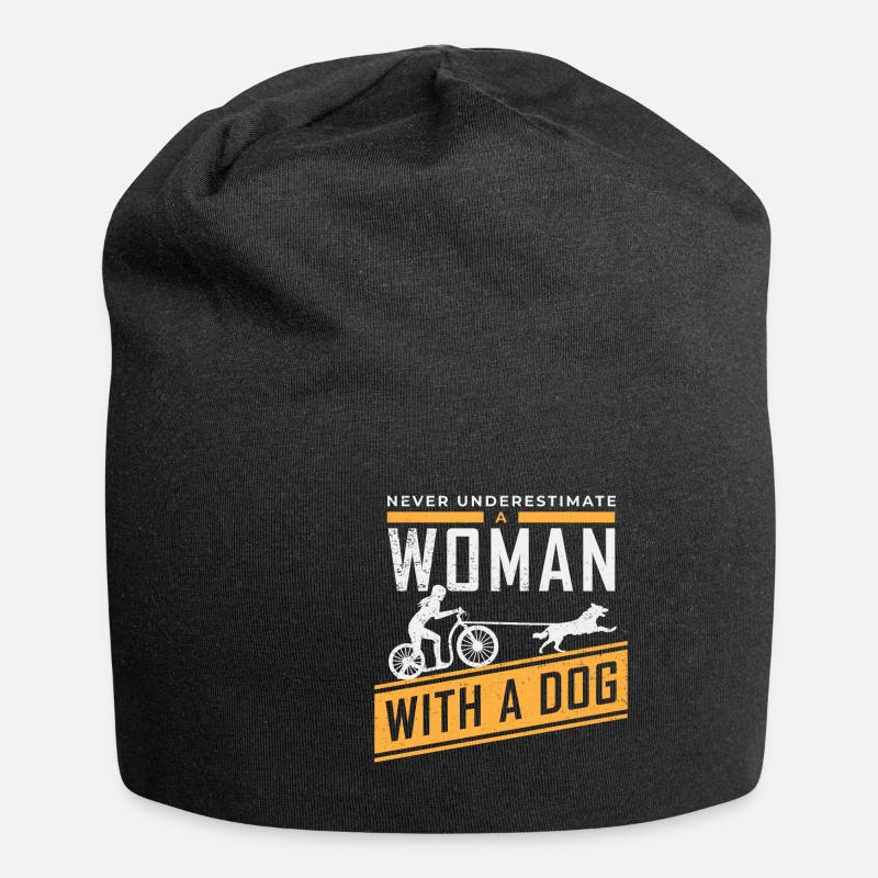 Frau mit Hundescooter - Jersey-Beanie - Schwarz