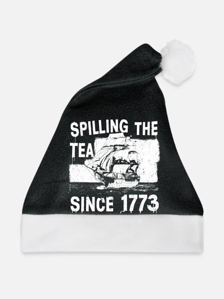Tee verschütten seit 1773 – Humorvolle Geschichte - Weihnachtsmütze - Schwarz/Weiß - Vorne