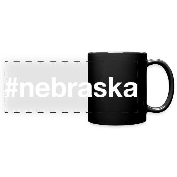 NEBRASKA State Hashtag - Panorama-Tasse farbig - Schwarz - Vorne