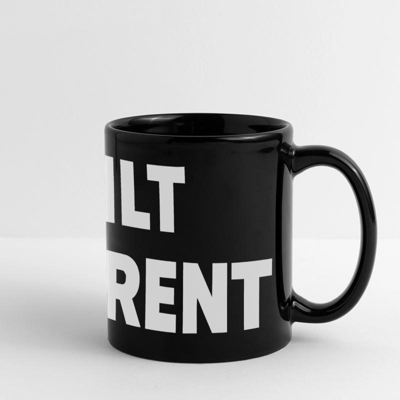 Built Different – Bold Statement Typografie Panorama-Tasse farbig