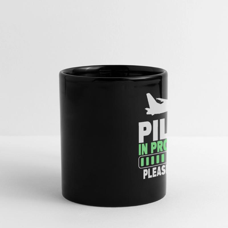 Pilot In Progress Please Wait Panorama-Tasse farbig