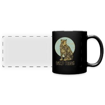 Wild Thing mit Leopard - Panorama-Tasse farbig - Schwarz - Vorne