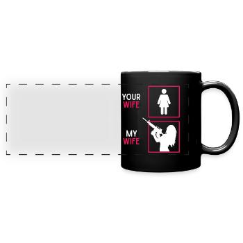 Waffenliebhaber, Waffenbesitzer Zitat, Frau Waffen - Panorama-Tasse farbig - Schwarz - Vorne