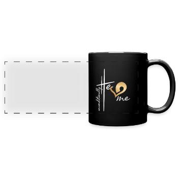 Christliches Design Er liebt mich bedingungslos - Panorama-Tasse farbig - Schwarz - Vorne
