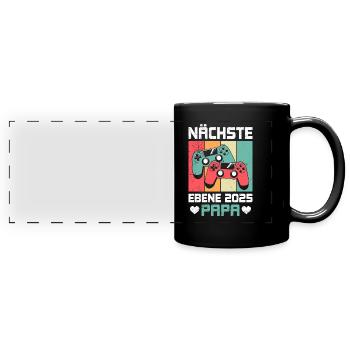Zwillingspapa NÄCHSTE EBENE 2025 PAPA Gamer - Panorama-Tasse farbig - Schwarz - Vorne