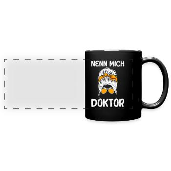 Doktorarbeit NENN MICH DOKTOR Ph.D Lustiges - Panorama-Tasse farbig - Schwarz - Vorne