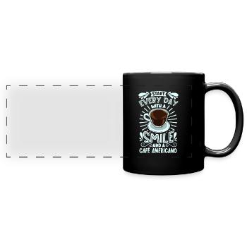 Souriez avec Café Americano - Mug panoramique uni - noir - Devant
