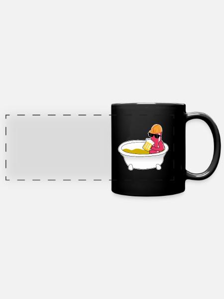 Wurst im Senfbad - Panorama-Tasse farbig - Schwarz