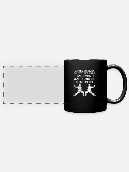 Kung Fu - Panorama-Tasse farbig - Schwarz