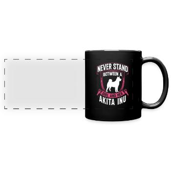 Mädchen und ihr Akita Inu Shiba Inu - Panorama-Tasse farbig - Schwarz - Vorne