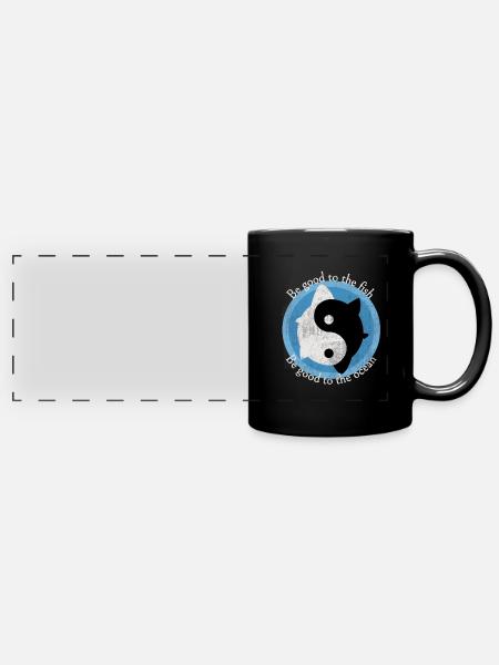 Fische umwelt - Panorama-Tasse farbig - Schwarz