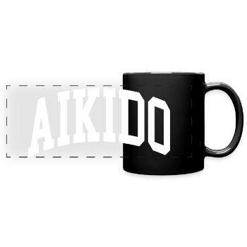 Aikido - Panorama-Tasse farbig - Schwarz - Vorne
