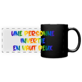 Une personne invertie en vaut deux - Mug panoramique uni - noir - Devant