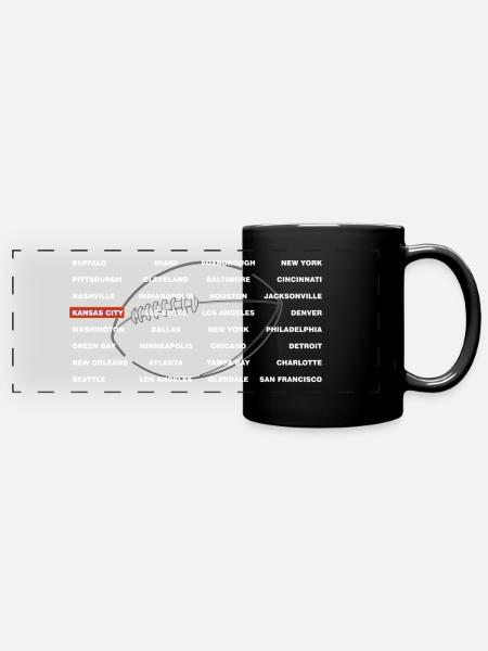 Football Cities Kansas City - Panorama-Tasse farbig - Schwarz
