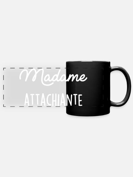 Madame Attachiante - Panorama-Tasse farbig - Schwarz