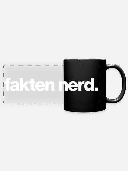 Fake Nerd - Panorama-Tasse farbig - Schwarz