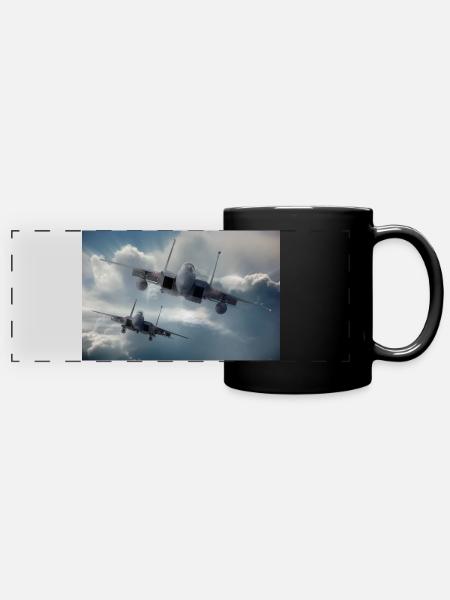 F-15 Eagle - Panorama-Tasse farbig - Schwarz
