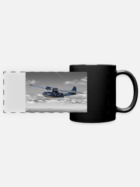 PBY Catalina - Panorama-Tasse farbig - Schwarz