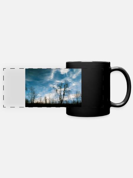 Reflektion - Panorama-Tasse farbig - Schwarz