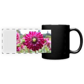 Dahlie rot violett Blüte ,Blume - Panorama-Tasse farbig - Schwarz - Vorne